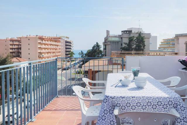 Apartamentos Aquarium 42 Big Terrace 50 M2 Roses Dış mekan fotoğraf